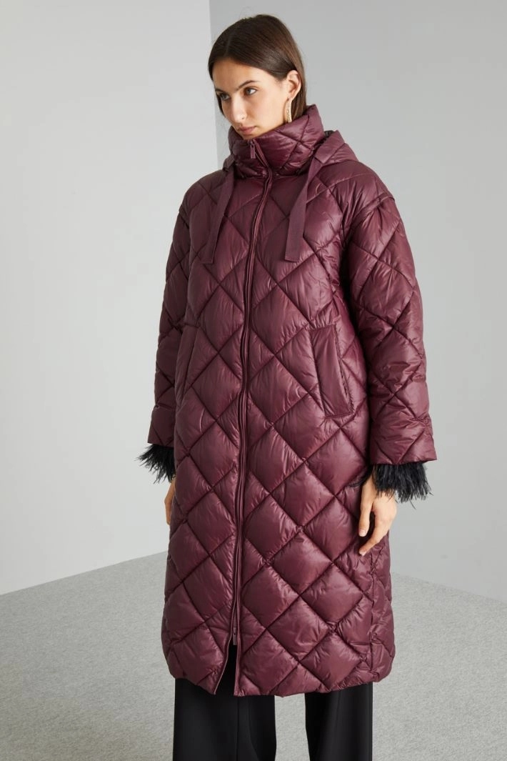 Long high neck padded coat - BORDEAUX