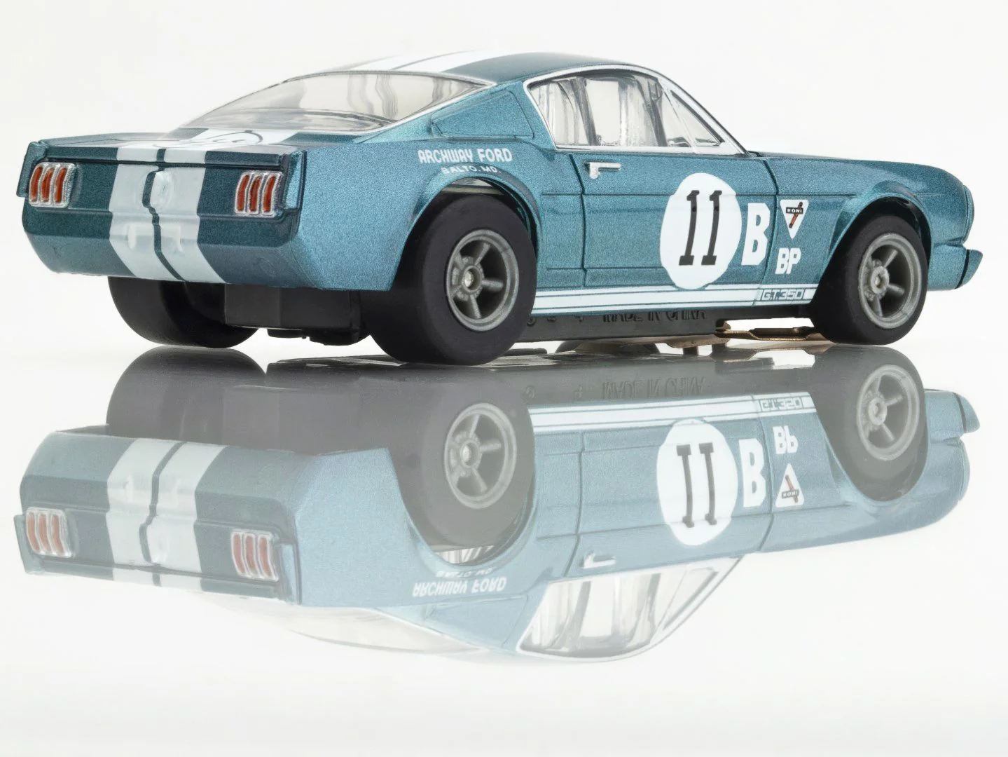Shelby Mustang GT350R 1965 Mark Donohue AFX #22071