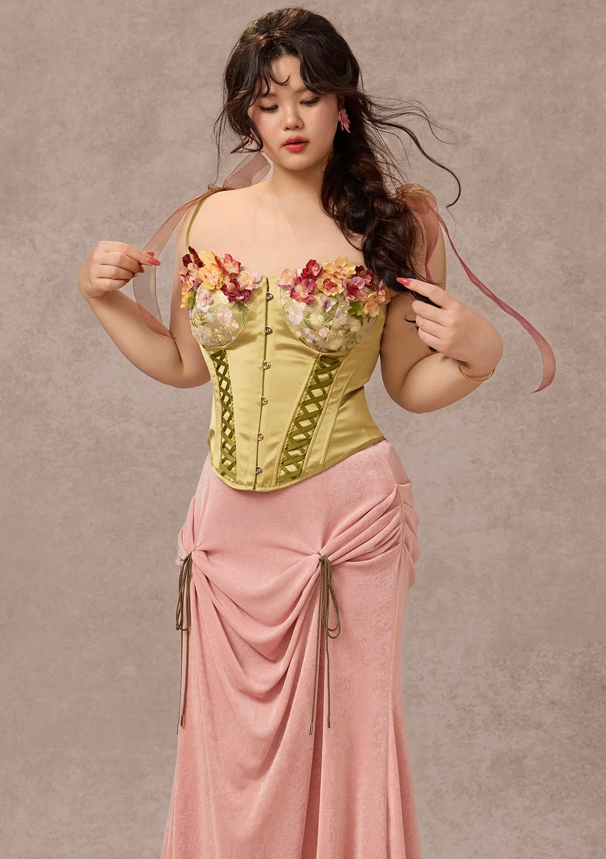 Curve&Plus Echoes of Rose Corset