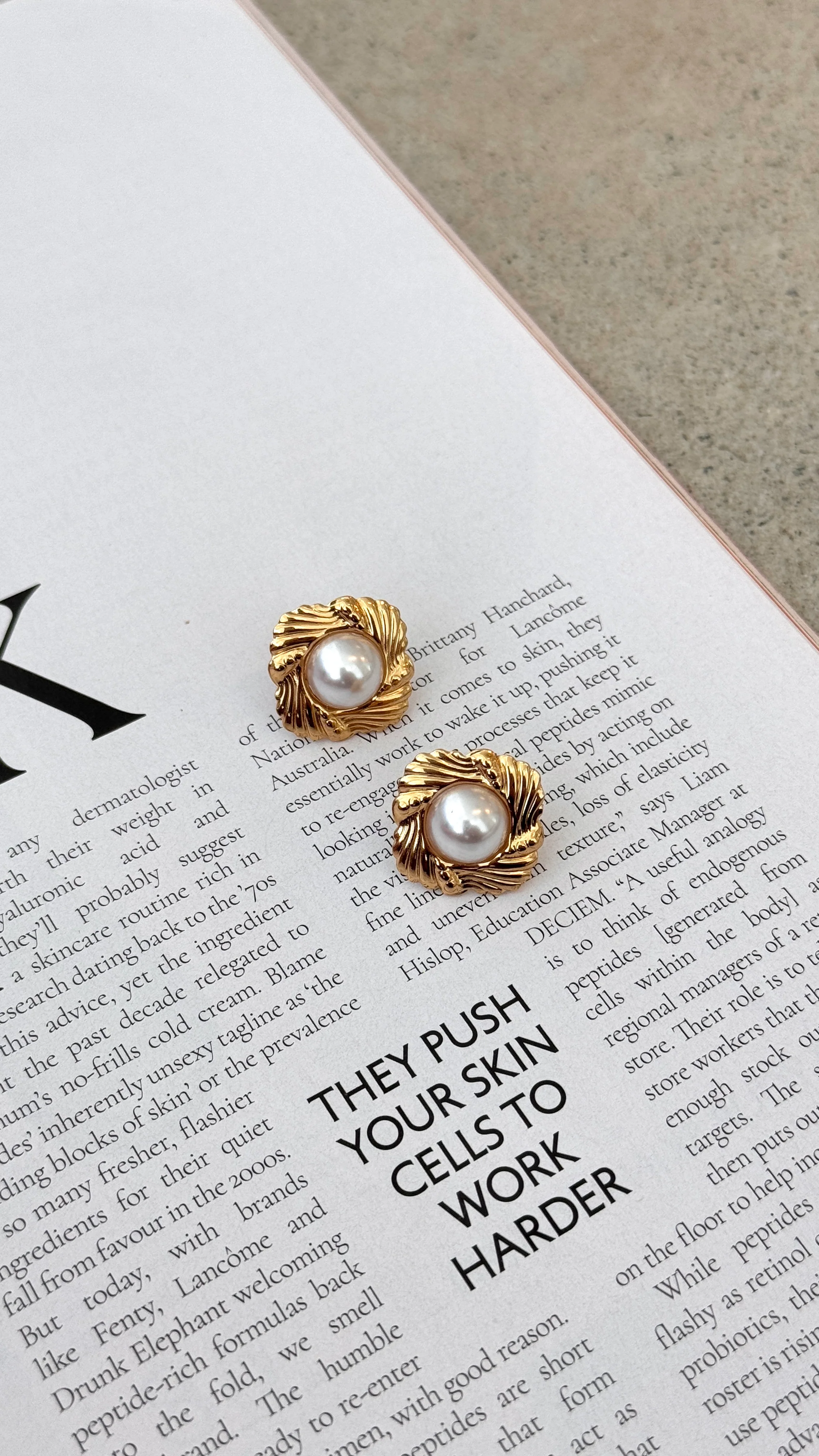 Yasmine 14K Gold Earrings - Gold / Pearl