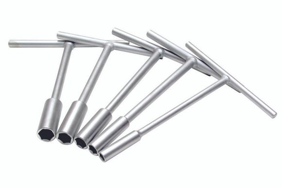 T Motion Pro game of 5 mini s with universal socketsRef: Mp00051A / 1051459