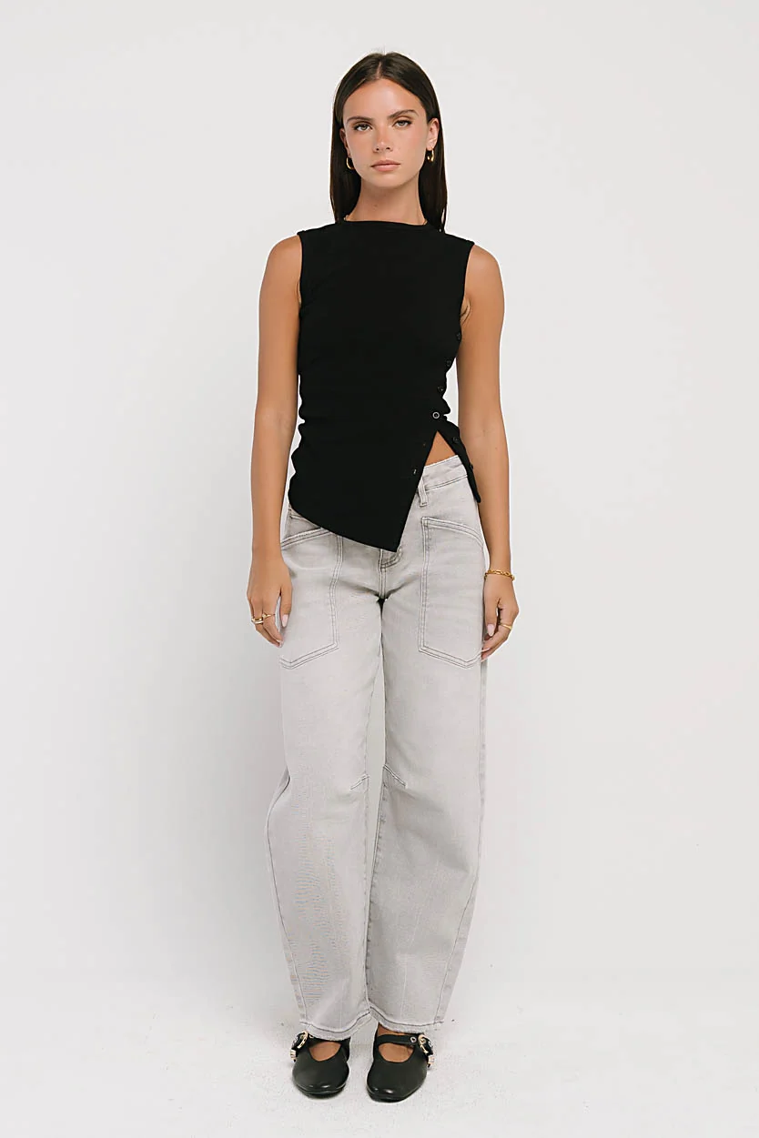 Lyla Mid Rise Barrel Jeans