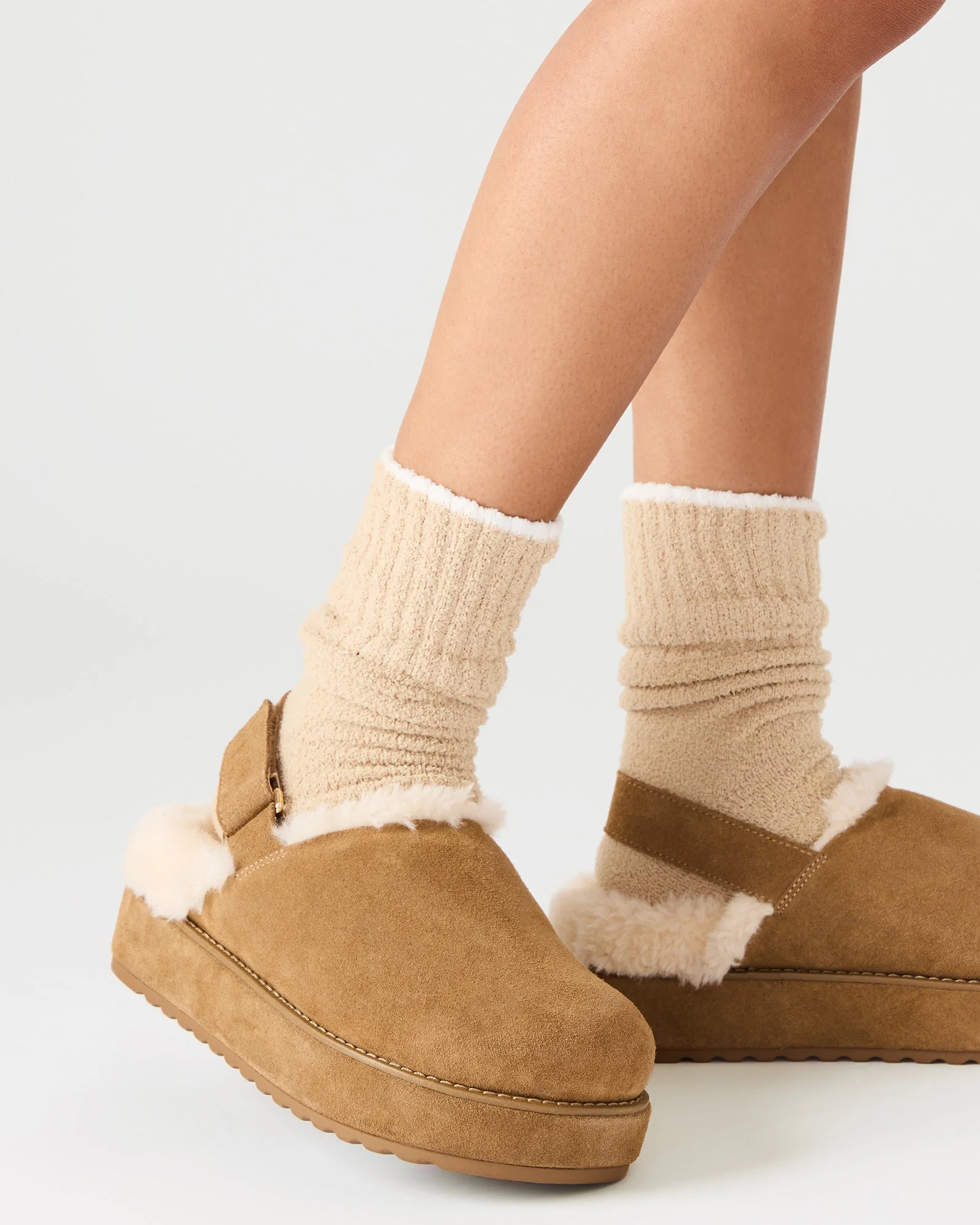 Mellow Faux Fur Cognac Suede