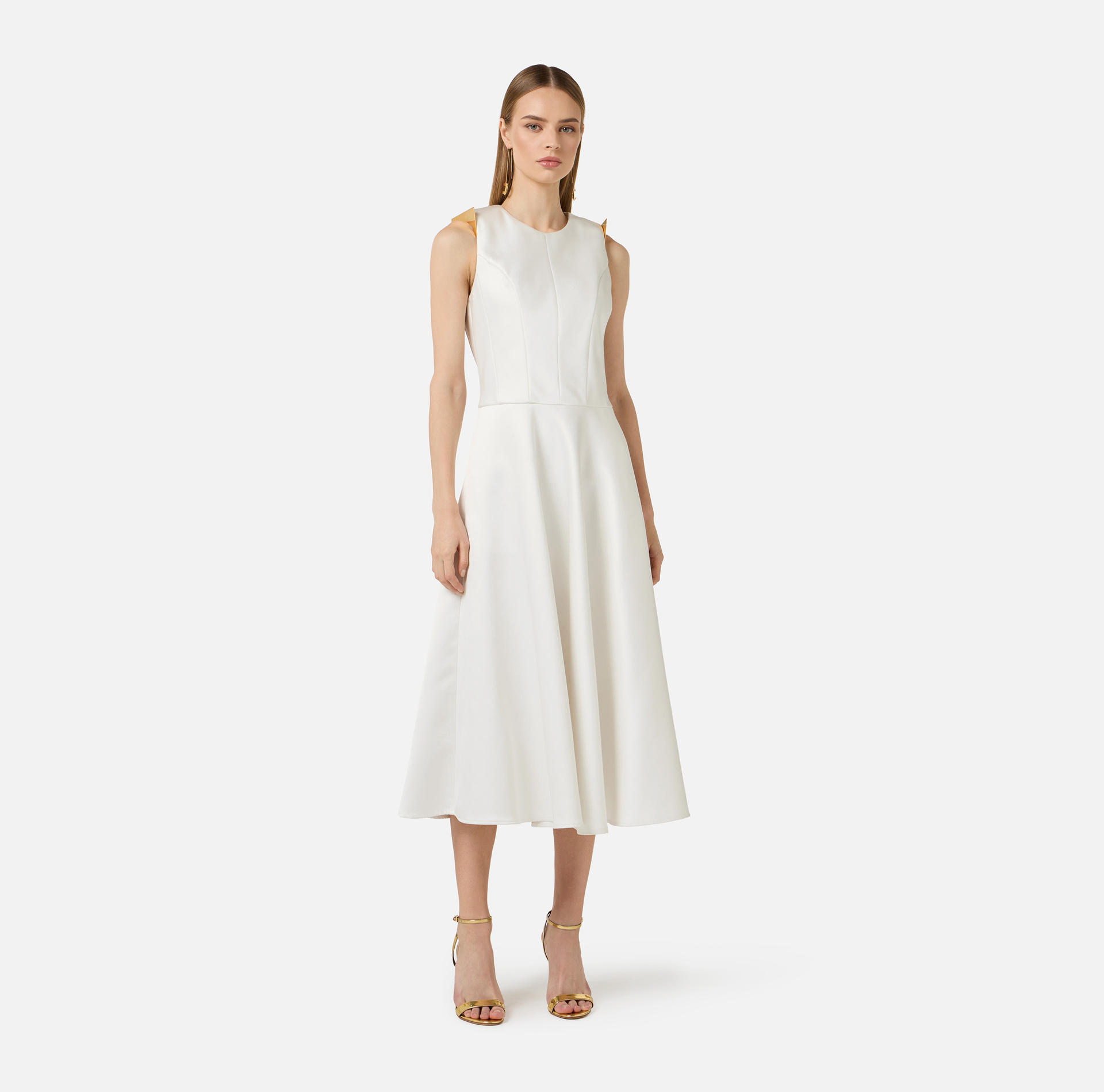 Duchess satin dress with jewel details on the shoulders