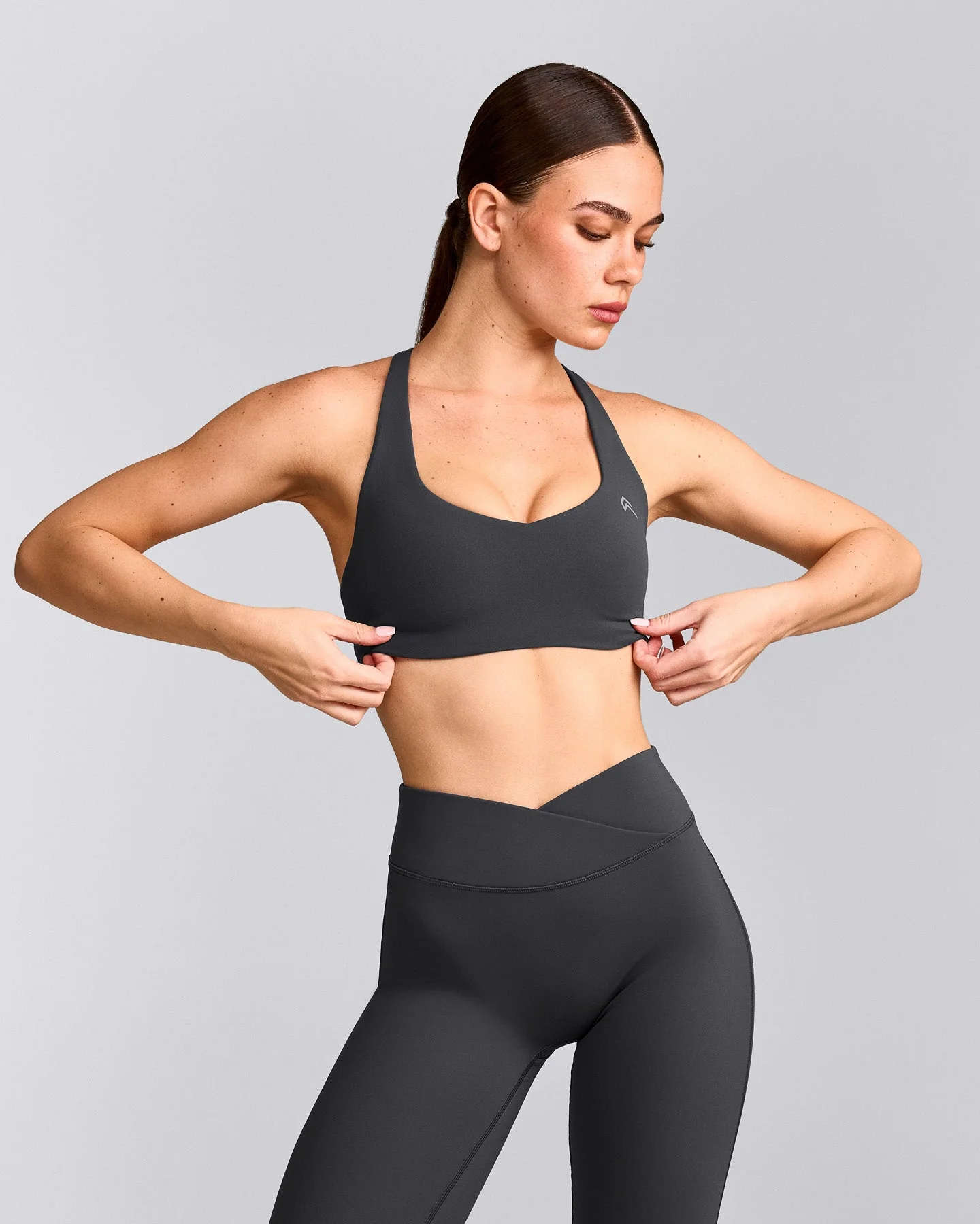 EasyLift™ Cross Back Sports Bra with Grey Logo | Coal