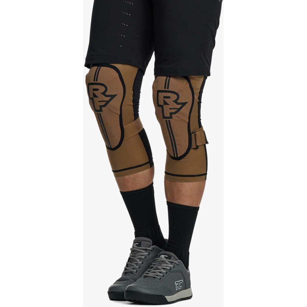 Race Face Indy Knee Protector - loam