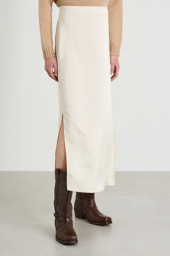 Satin skirt with godet - IVORY