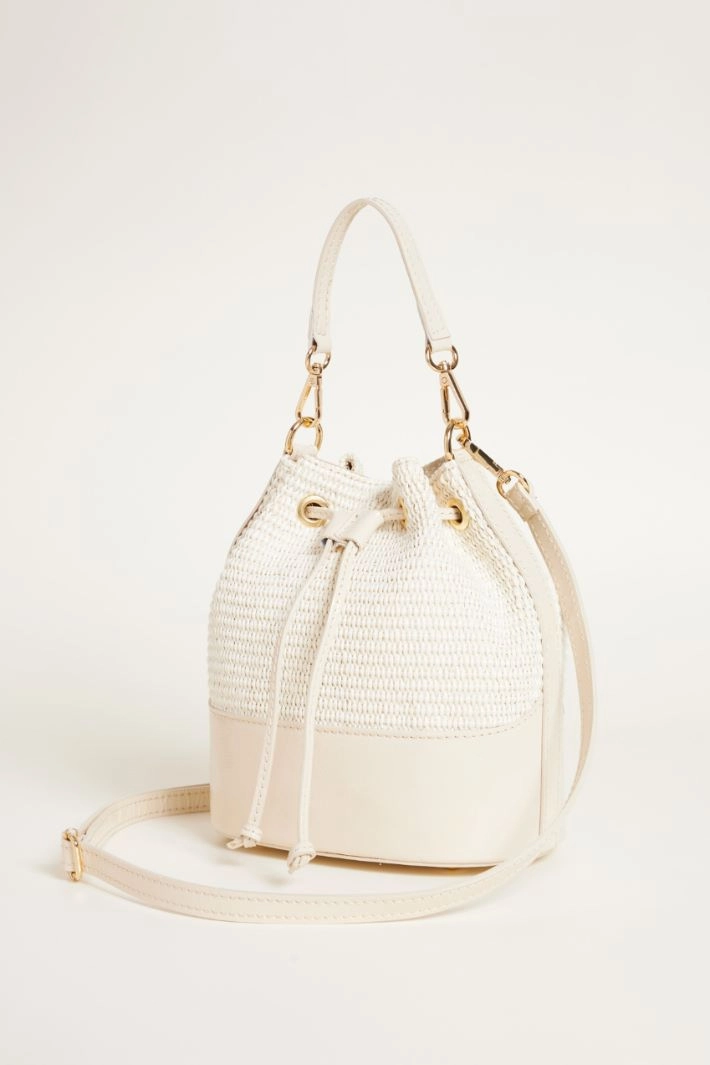 Straw bucket bag - WHITE