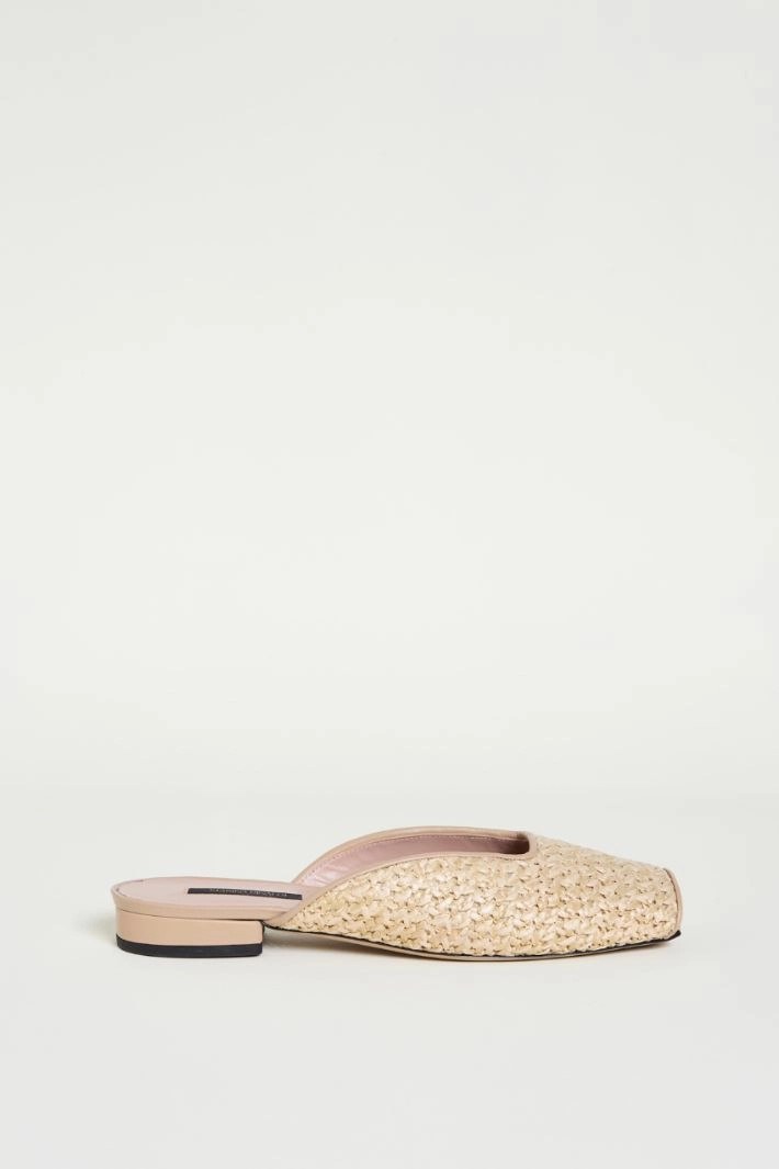 Straw open-toe sandals - BEIGE