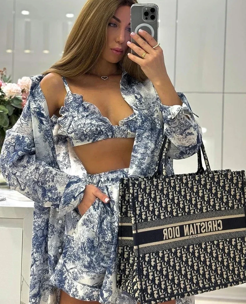Ann Three Piece Set