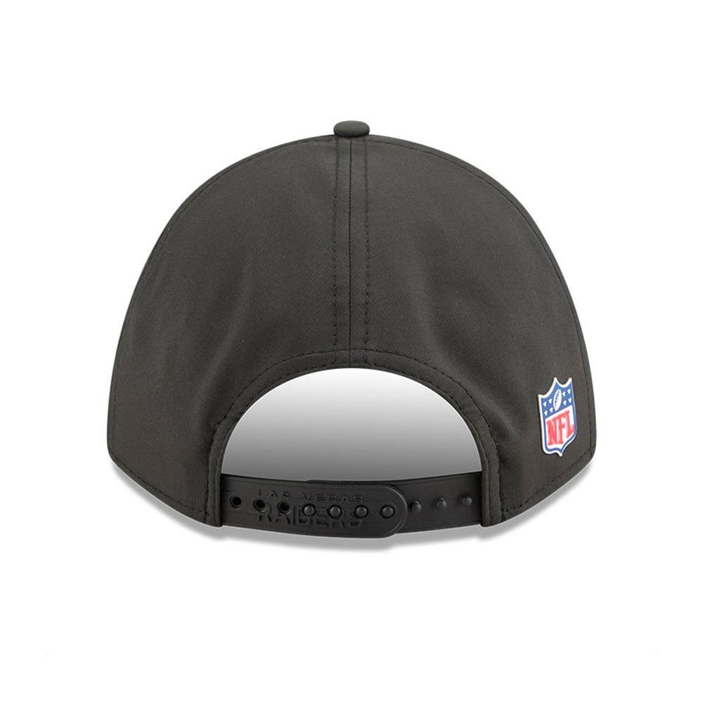 Las Vegas Raiders 2025 NFL On-Field Sideline 9FORTY M-Crown Cap Black