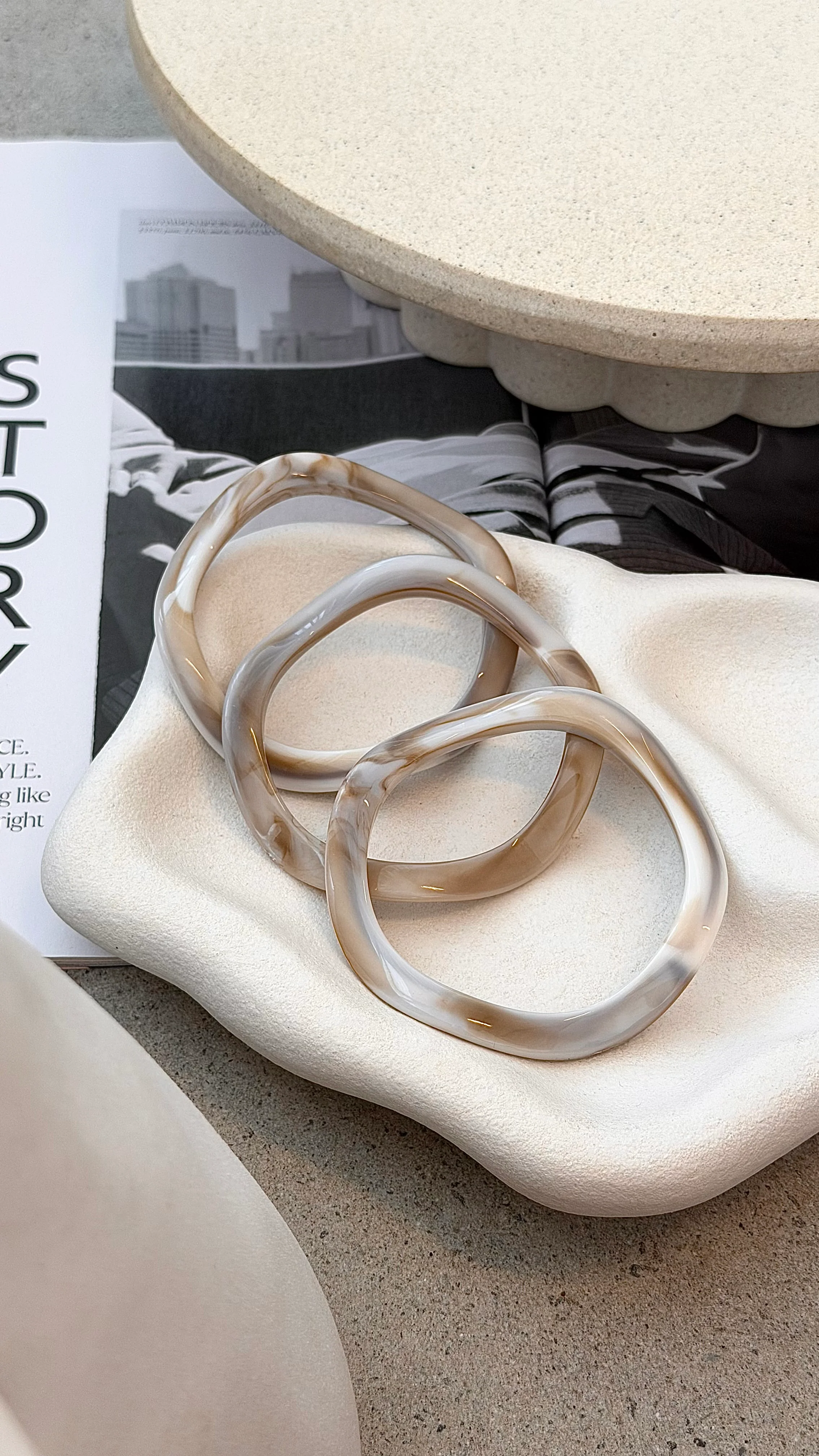 Farah Wave Bangle 3 Pack - Cream Marble