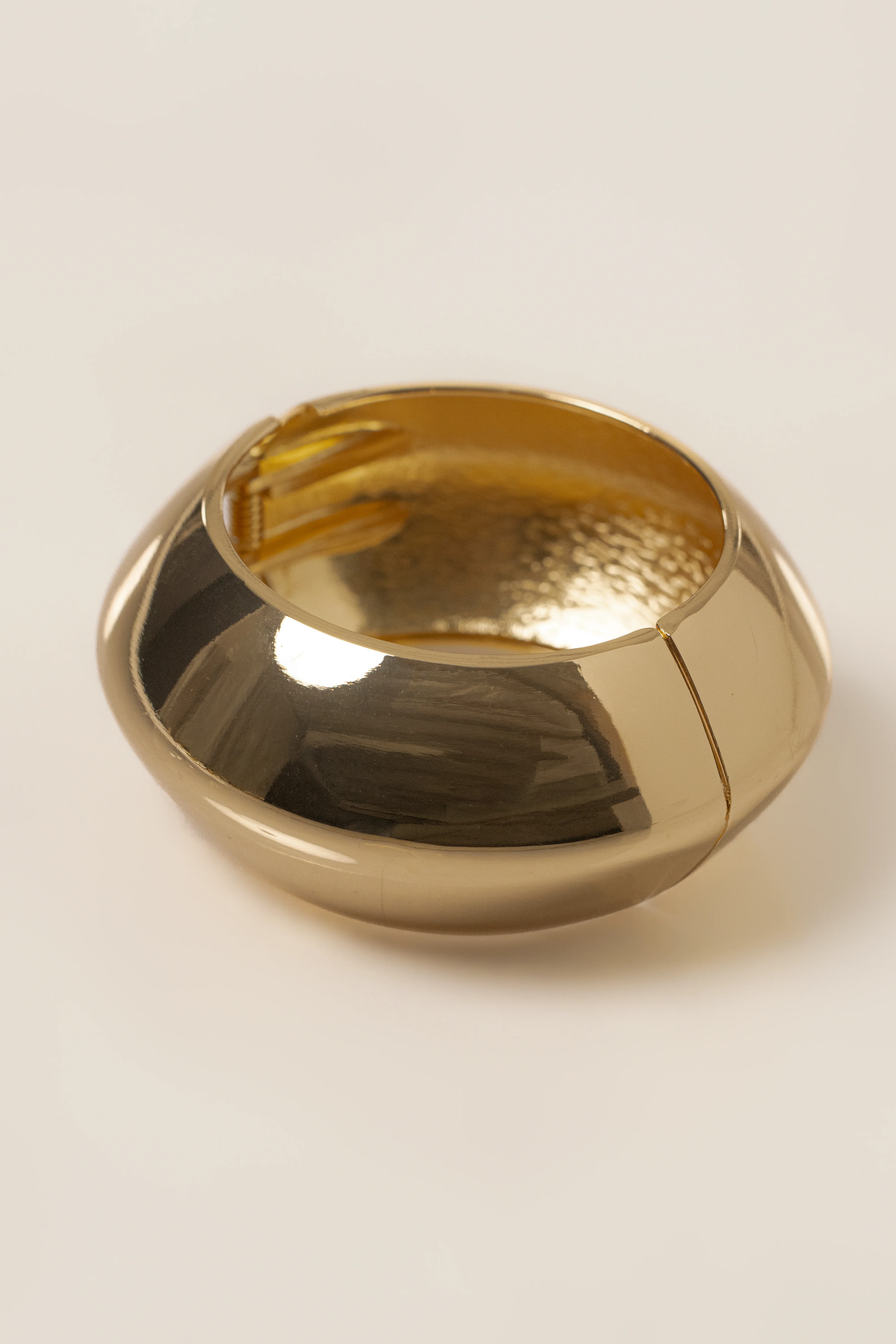 Gold Lore Hinge Bracelet