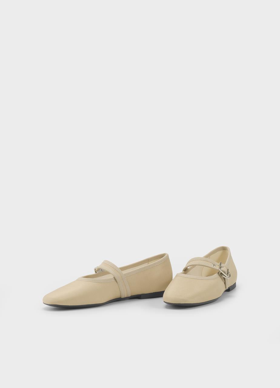 Jolin Ballet Flats