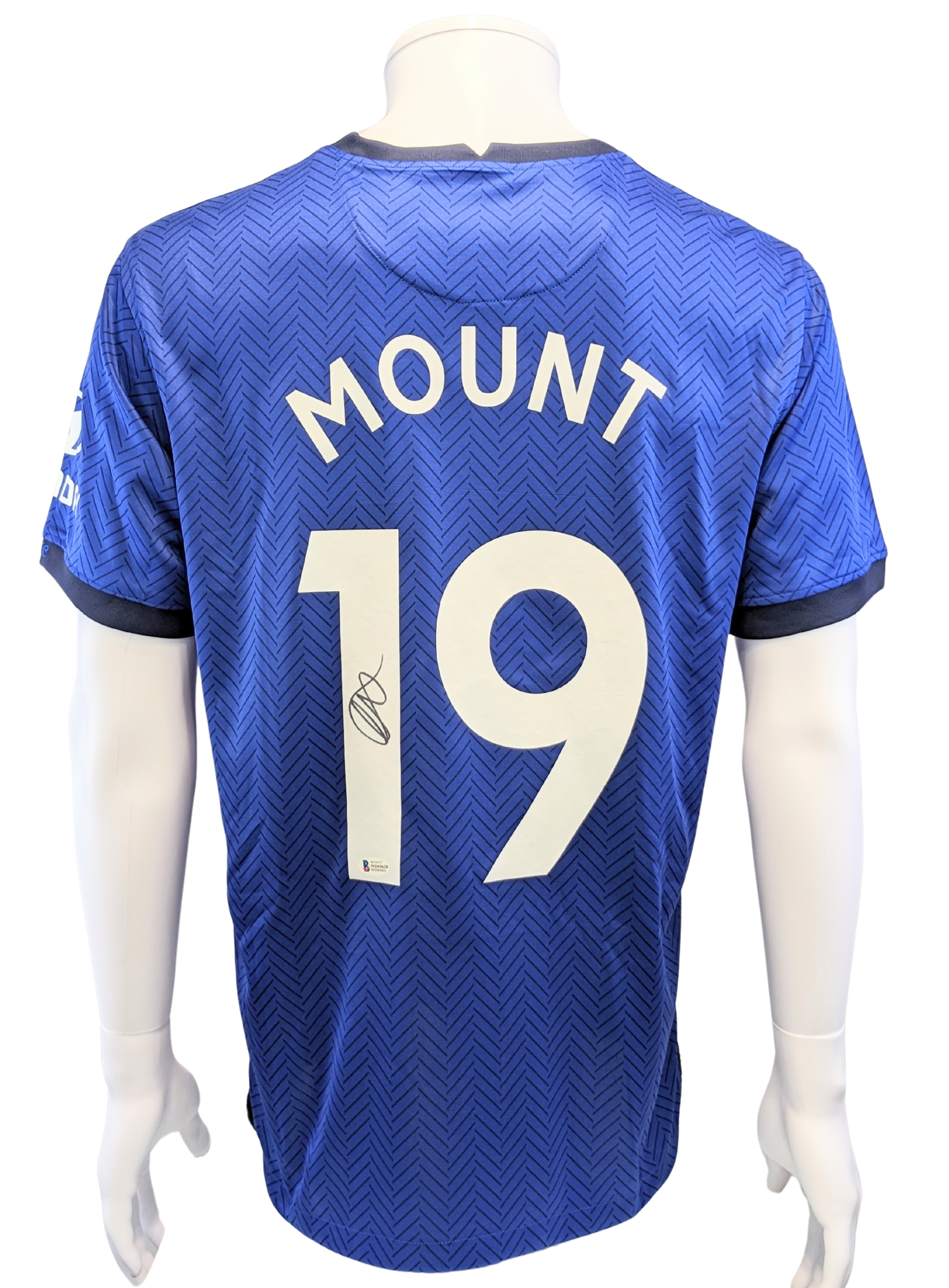 Mason Mount #19 Autographed Nike Chelsea Soccer Jersey