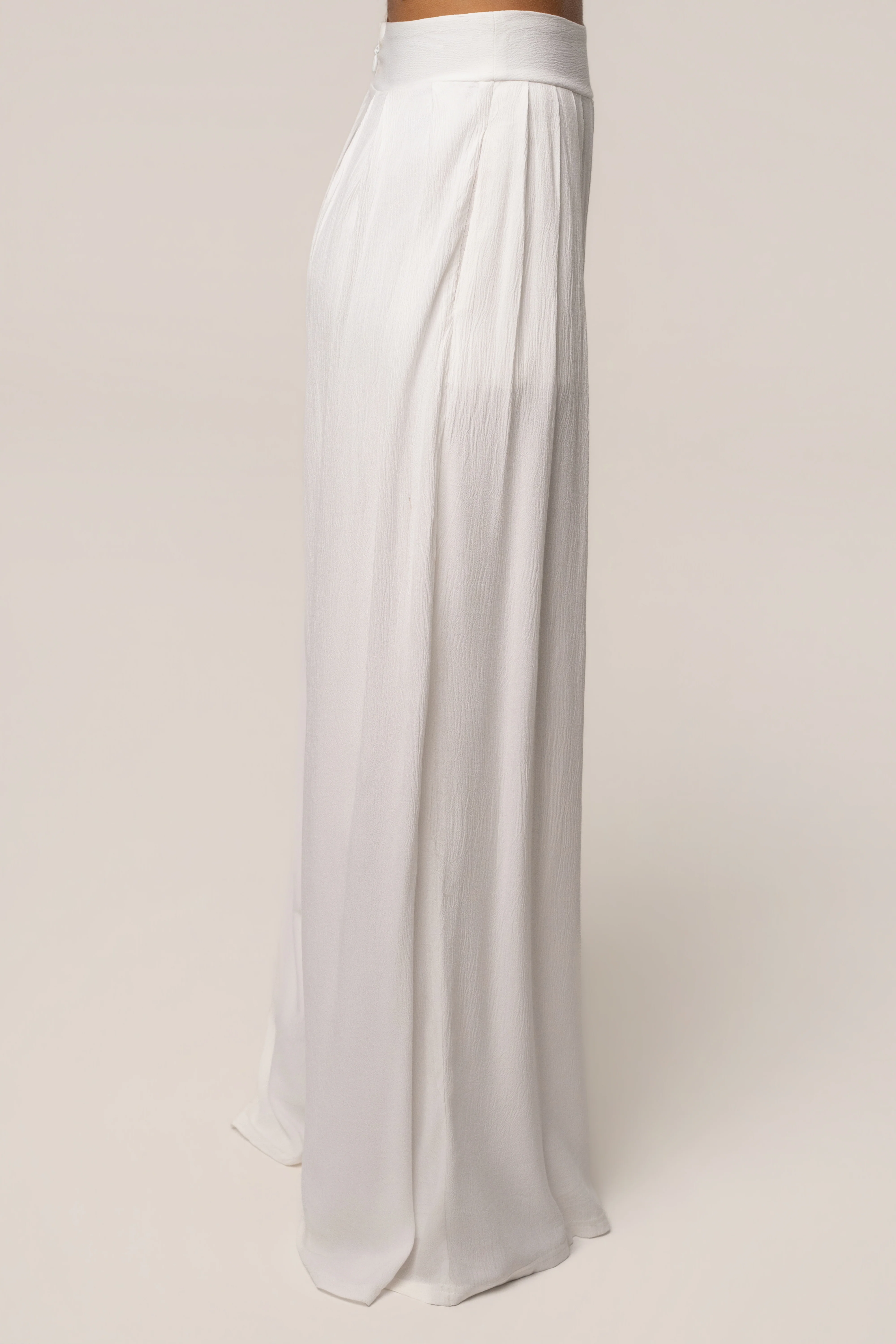 White After Sunset Pleated Pants