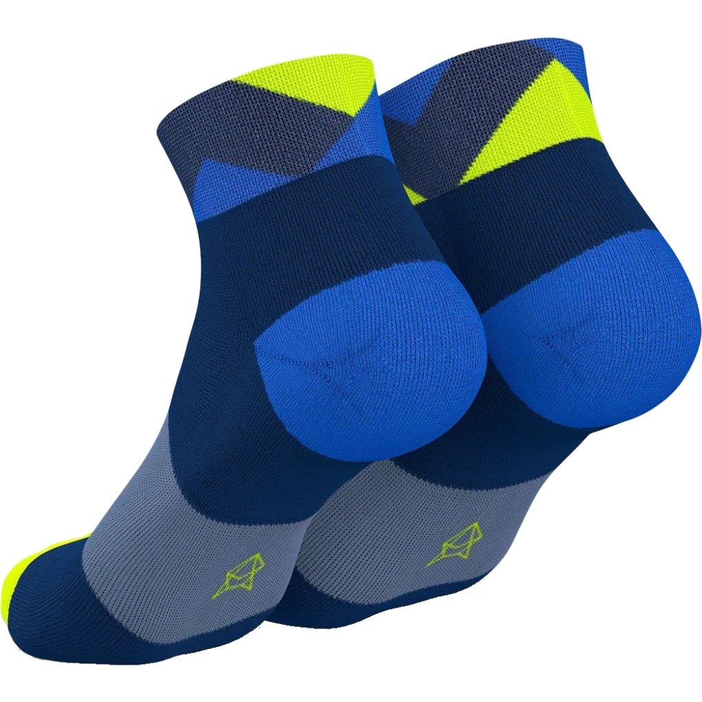 INCYLENCE Running Peaks Short Socks - Navy Blue Canary