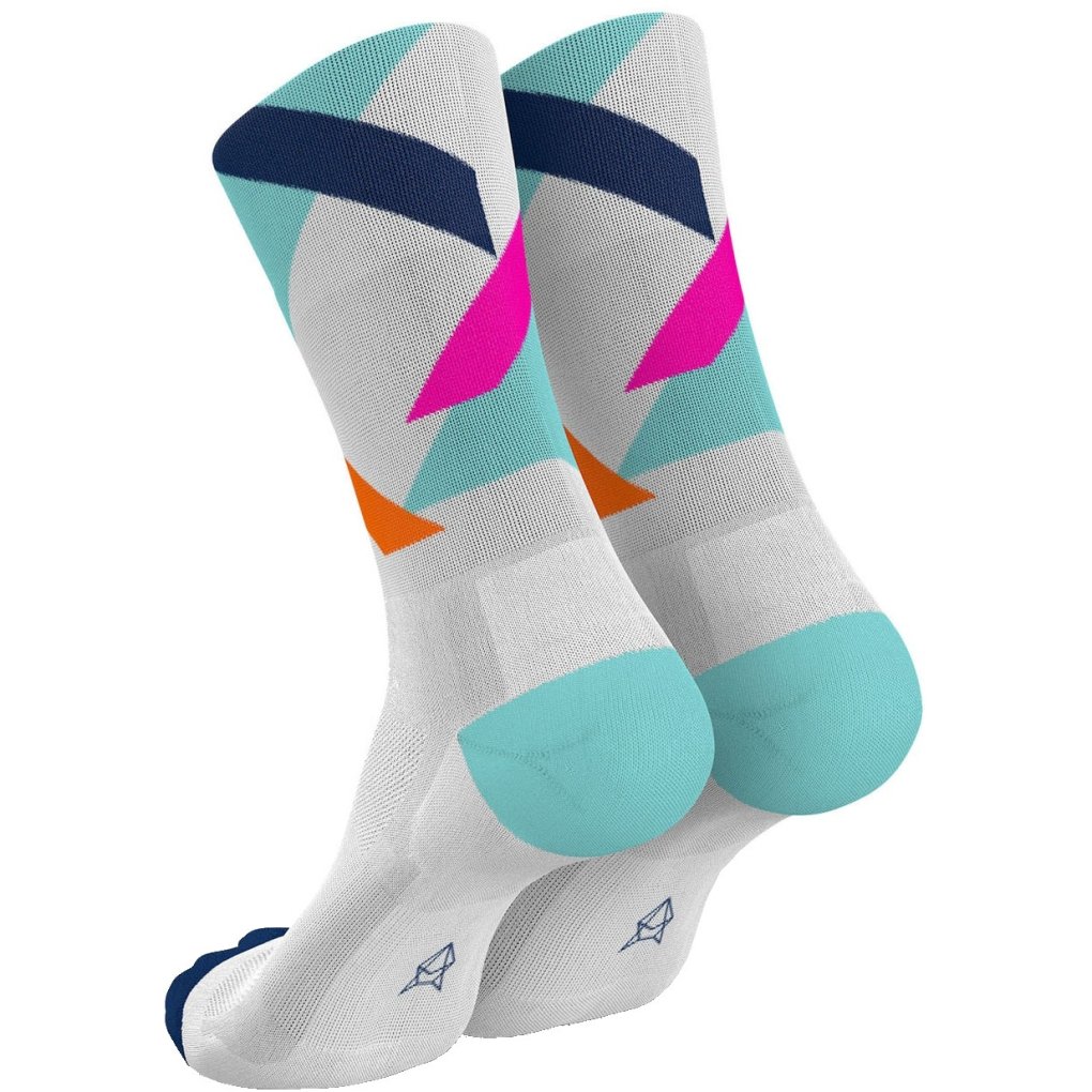 INCYLENCE Ultralight Strikes Socks - Mint Pink