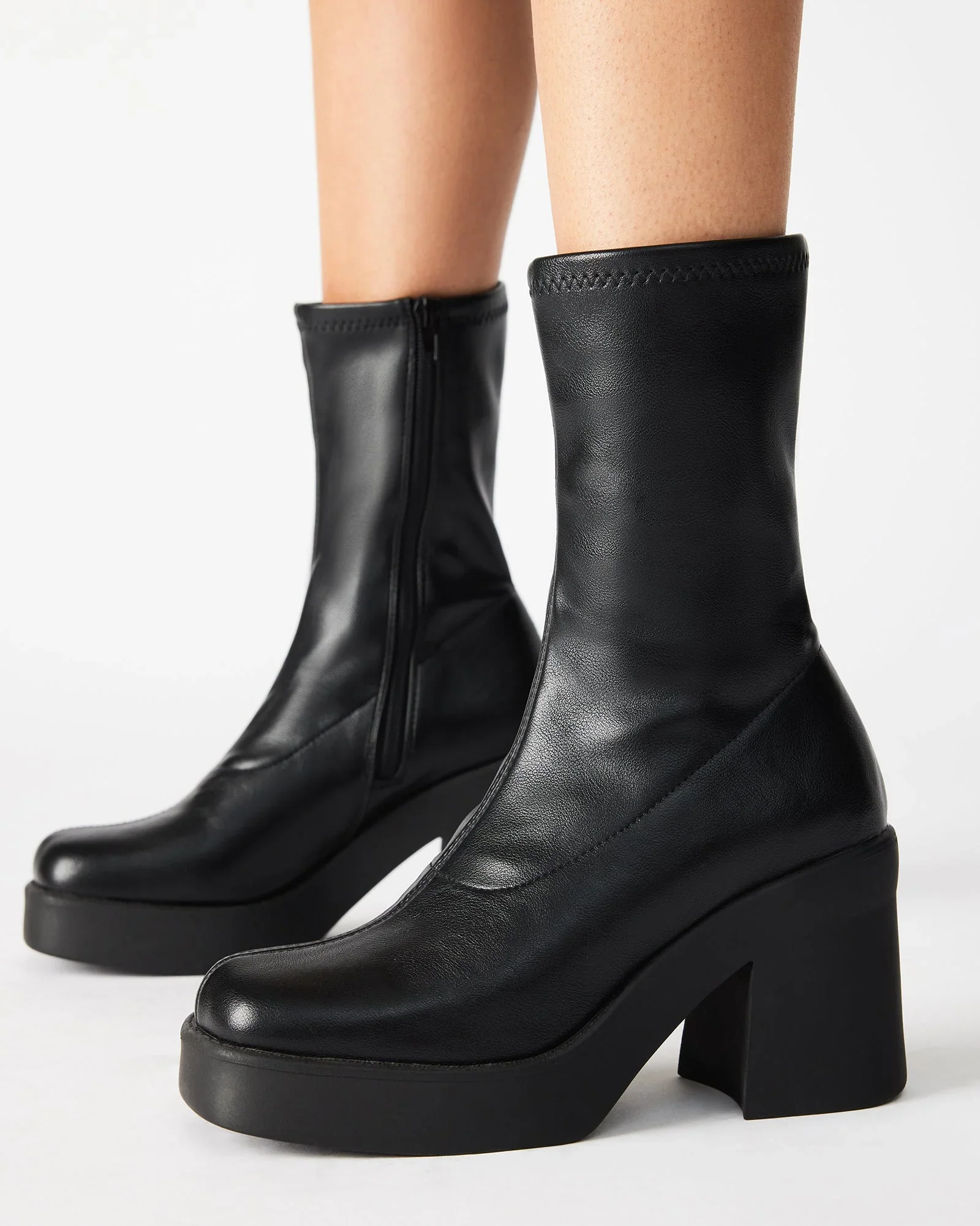 Klayton Black - Sm Rebooted