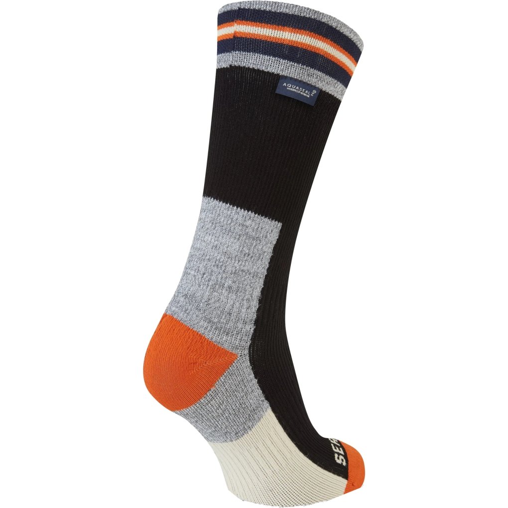 SealSkinz Surlingham Waterproof Mid Length Socks - Black