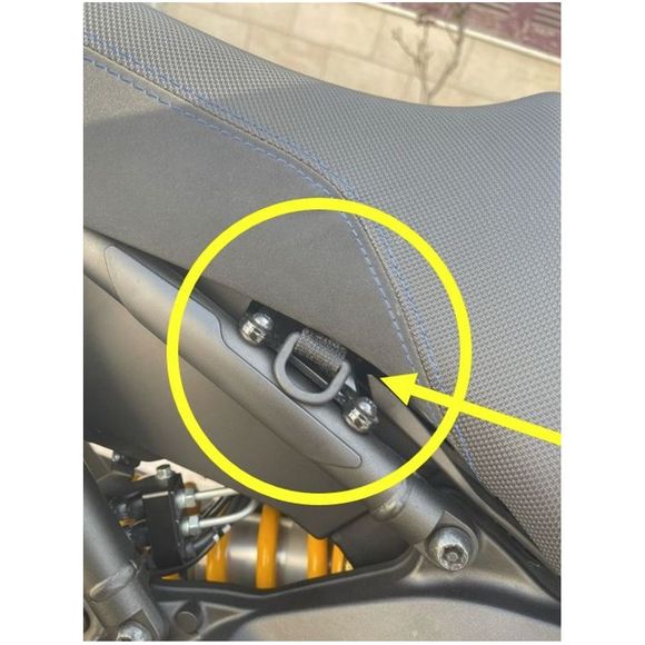 Accessoire airbag Motoairbag ANNEAU D'ATTACHE SANGLE INVISIBLE FIXEE SOUS LA SELLE - NoirRef : MOAI0008 / D3701F