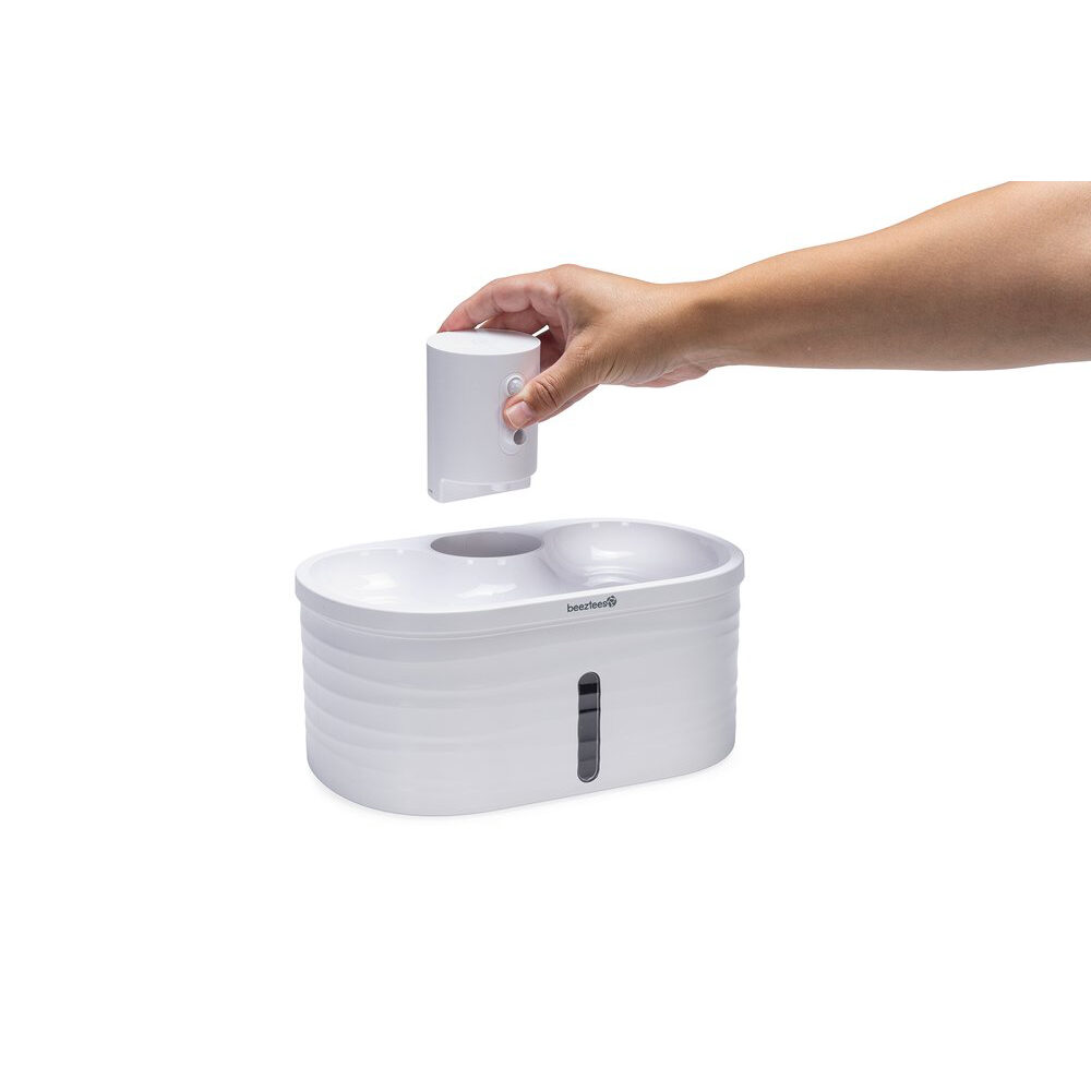 Beeztees Sef Drinking Fountain - White