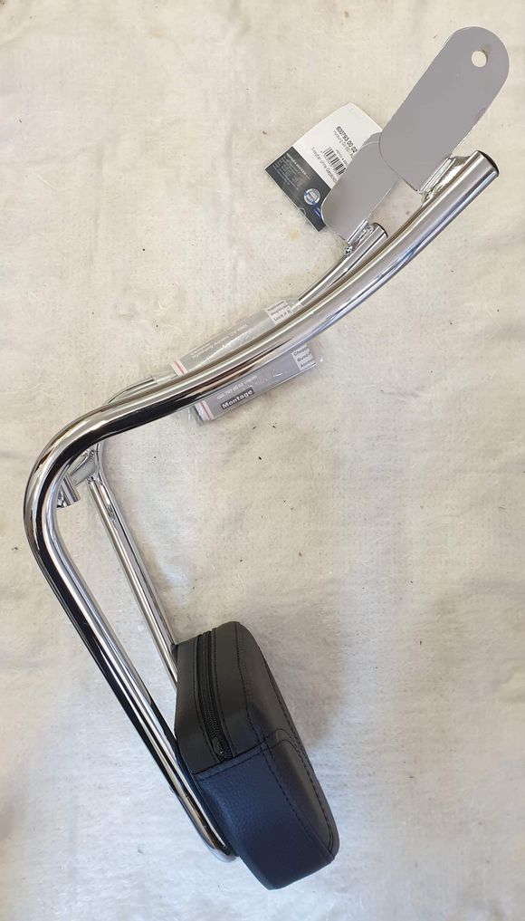 Sissy bar Hepco & Becker - chromeHYOSUNG 650 GV 650 AQUILA - 2006 - 2011Ref : HBE05414A / 600793 00 02