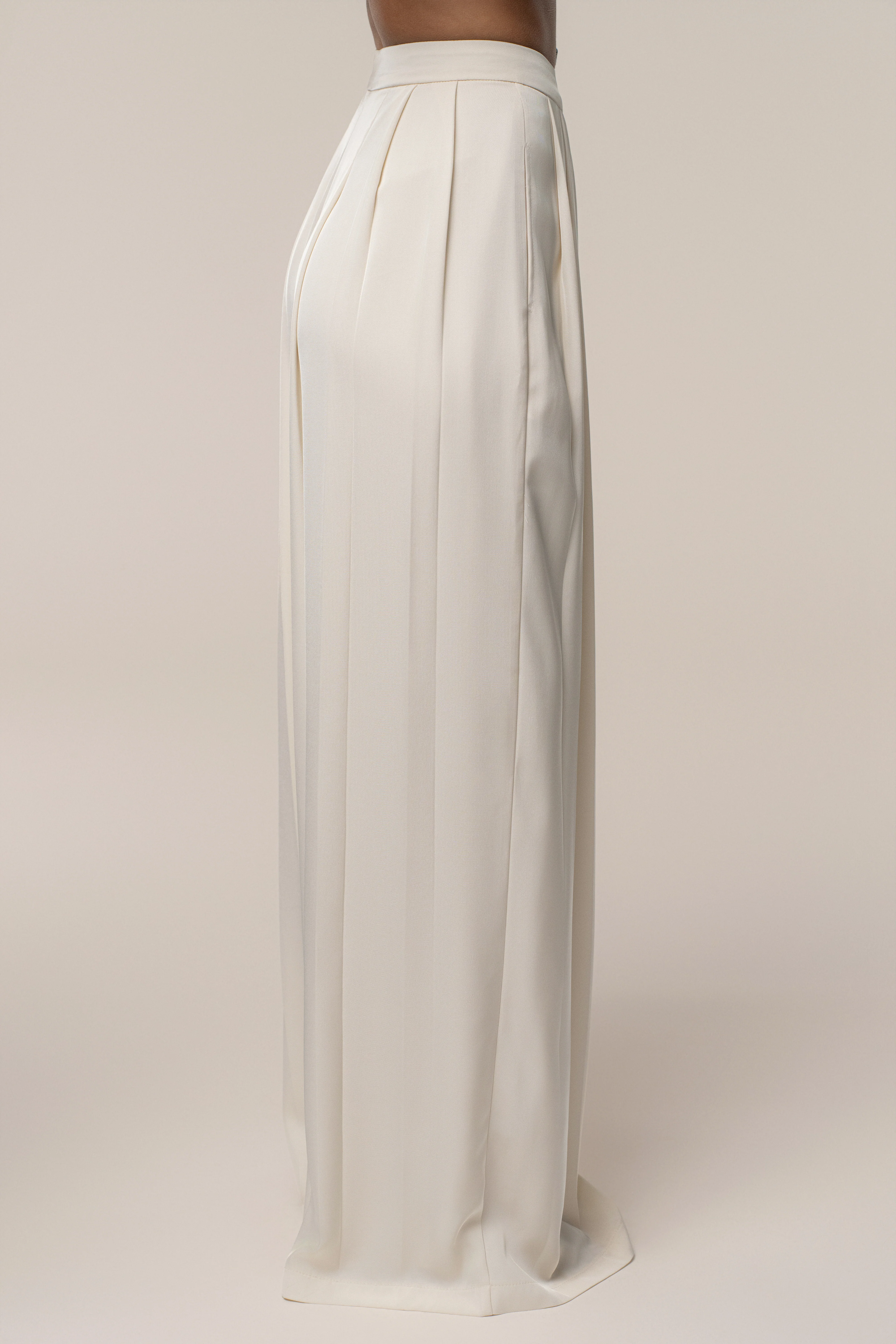 Buttercream Clara Wide Leg Pleated Trousers