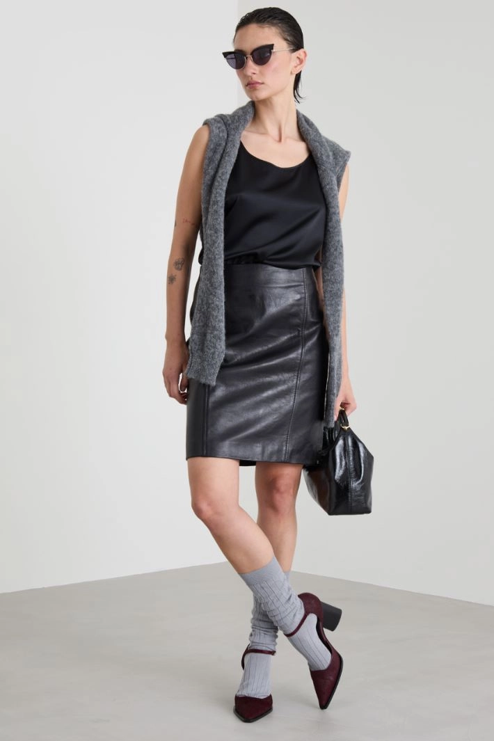 Straight leather skirt - BLACK