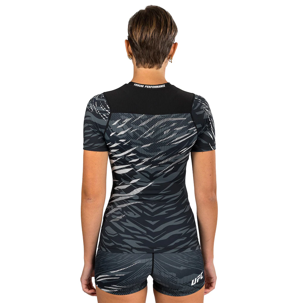 Women's UFC Fusion by Venum Black Fight Night Rashguard
