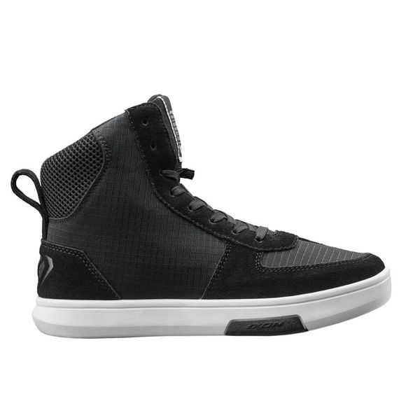 Ixon Ghost Air Lady Motorcycle Sneakers - Black / WhiteRef: IX2293