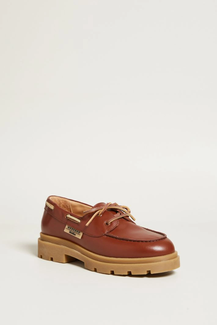 Laced moccasins - BROWN