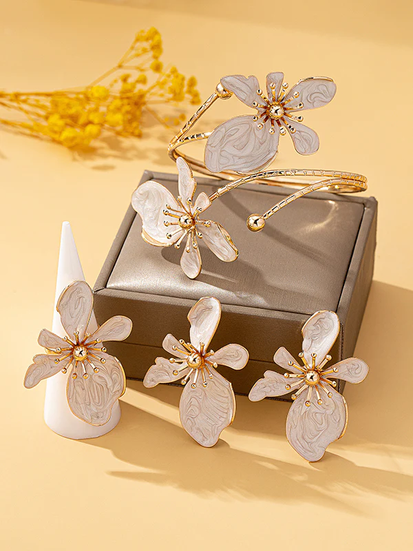Flower Shape Bracelet + Earrings + Rings Accessories Three Pieces