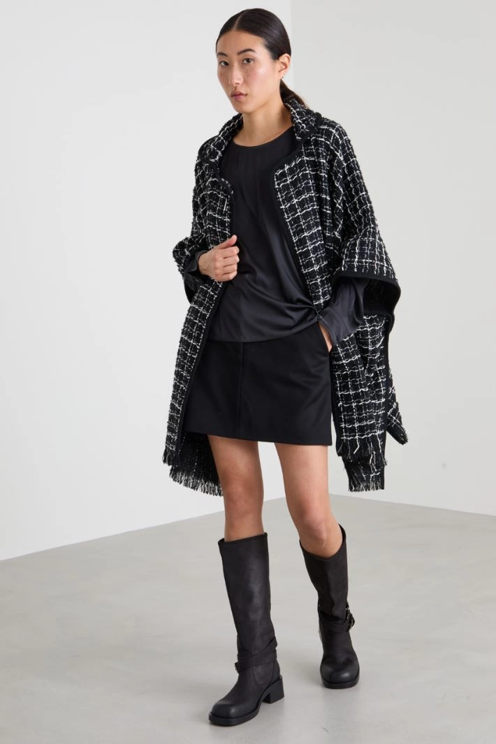 Bouclé poncho - BLACK WHITE