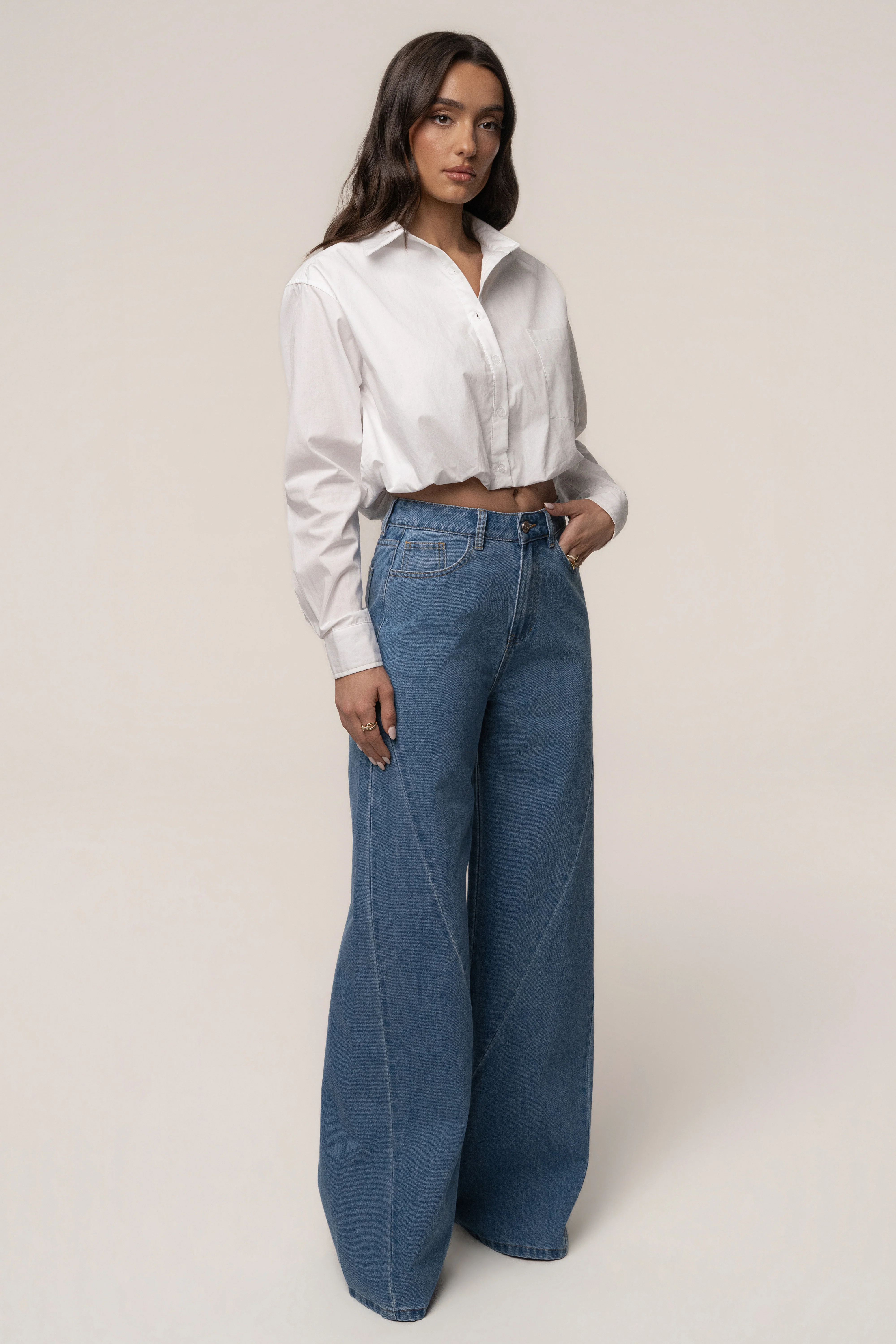 Medium Wash Flowline Seam Jean