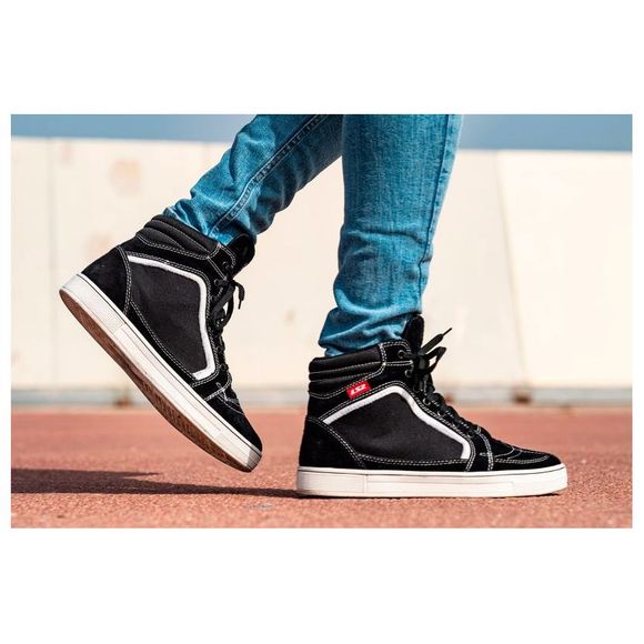 Ls2 Doron Motorcycle Sneakers - Black / WhiteRef: LS1419