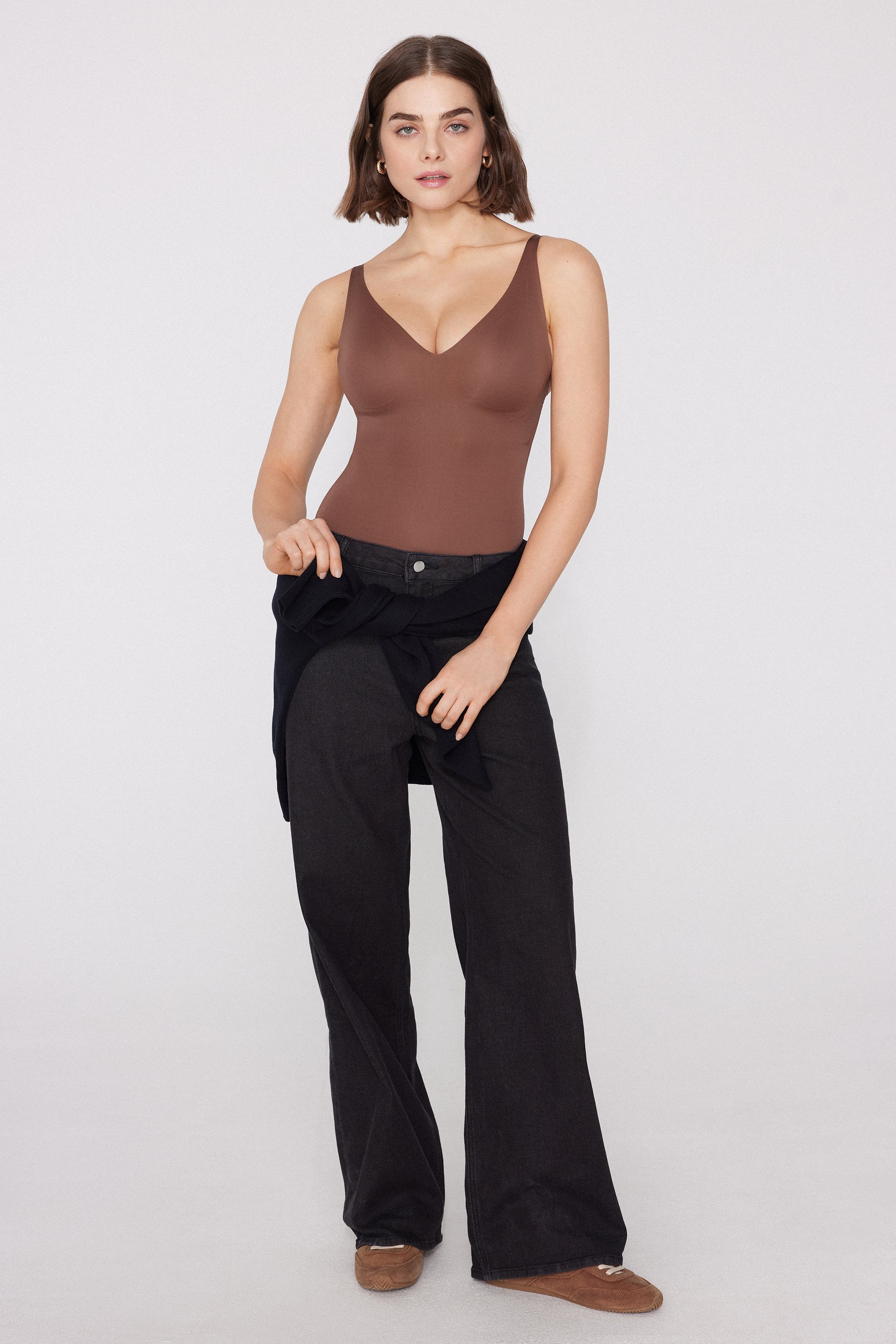 Natural Lifting Laser Cut Triangle Body