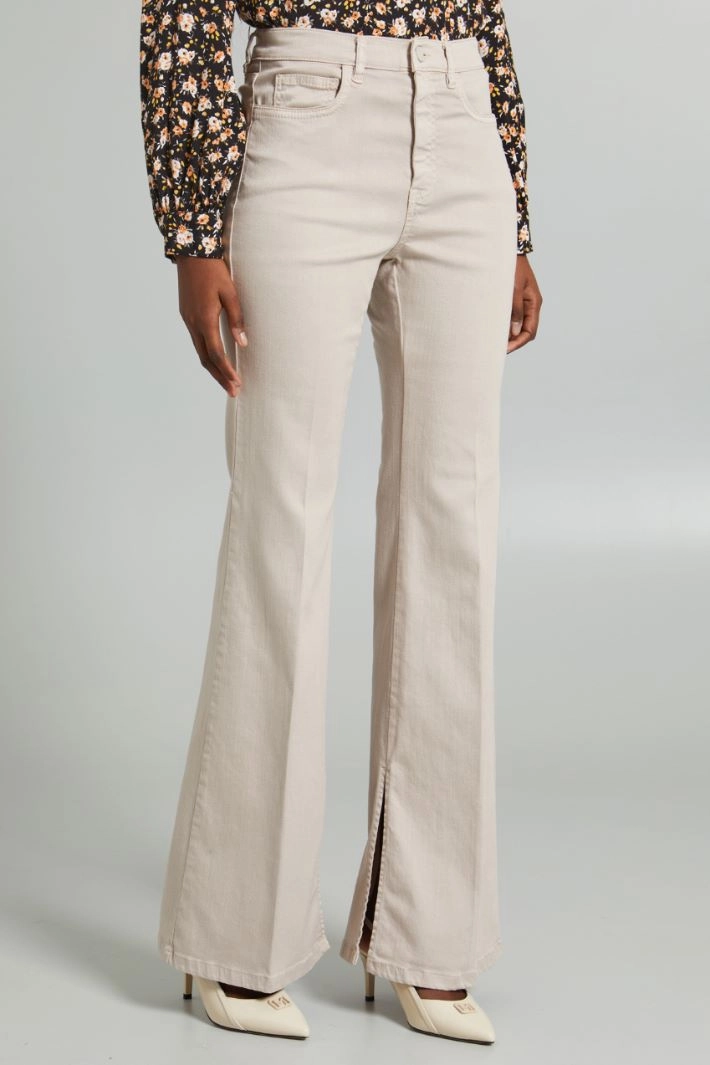 Bootcut jeans with slits - LIGHT BEIGE