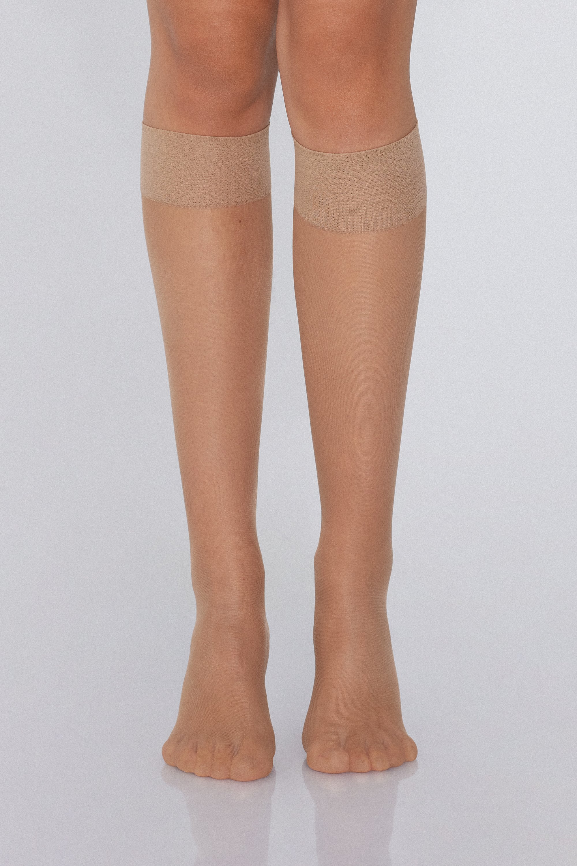 Appearance 20 Denier Sheer Knee-Highs