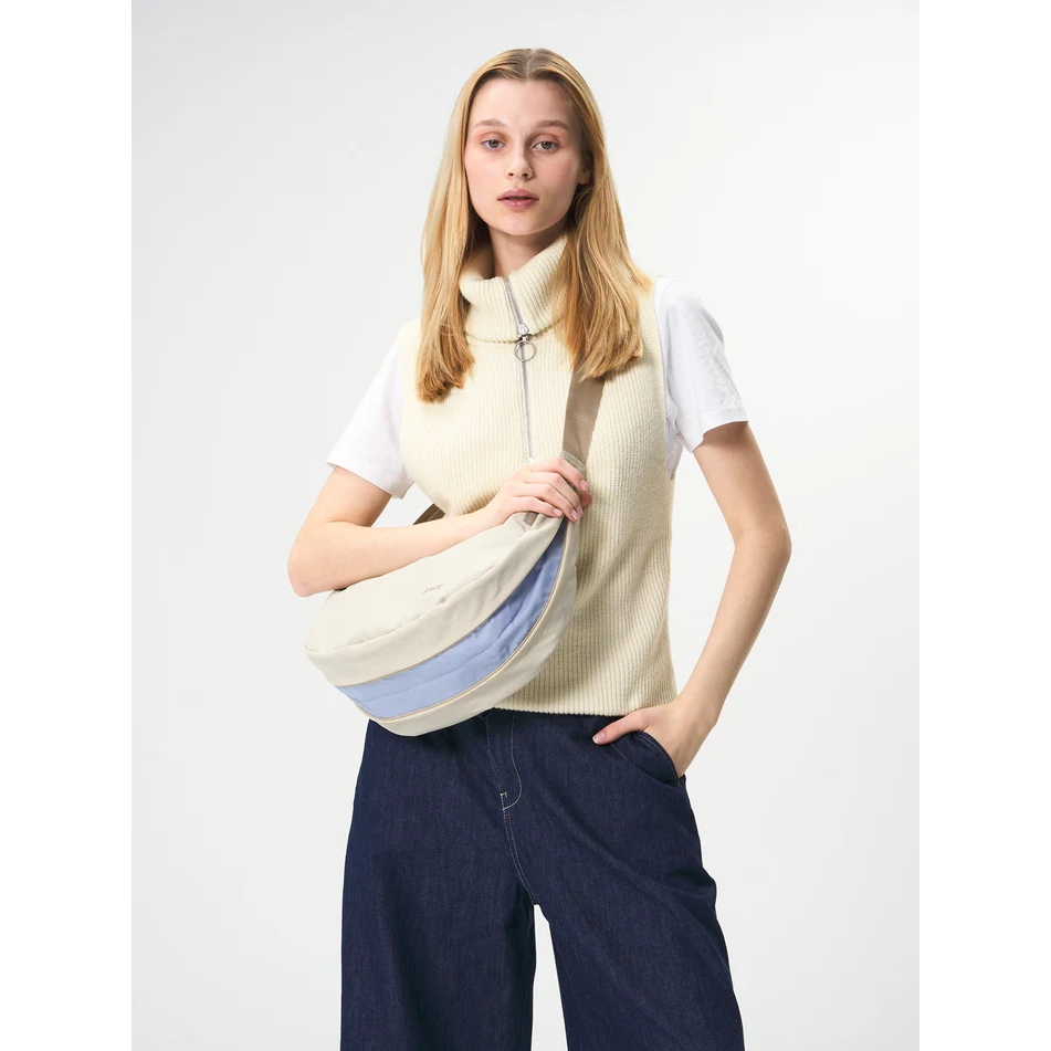 AEVOR Sling Bag 7.5L - Off-White
