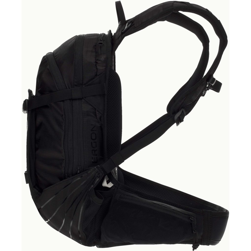 Ergon BA2 E Protect Enduro Backpack - black stealth