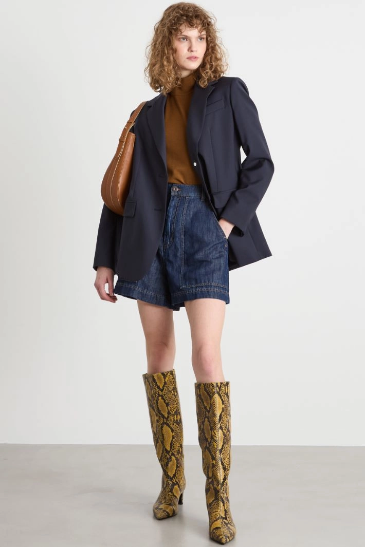 Denim Bermuda shorts with oversized cargo pockets - BLUE