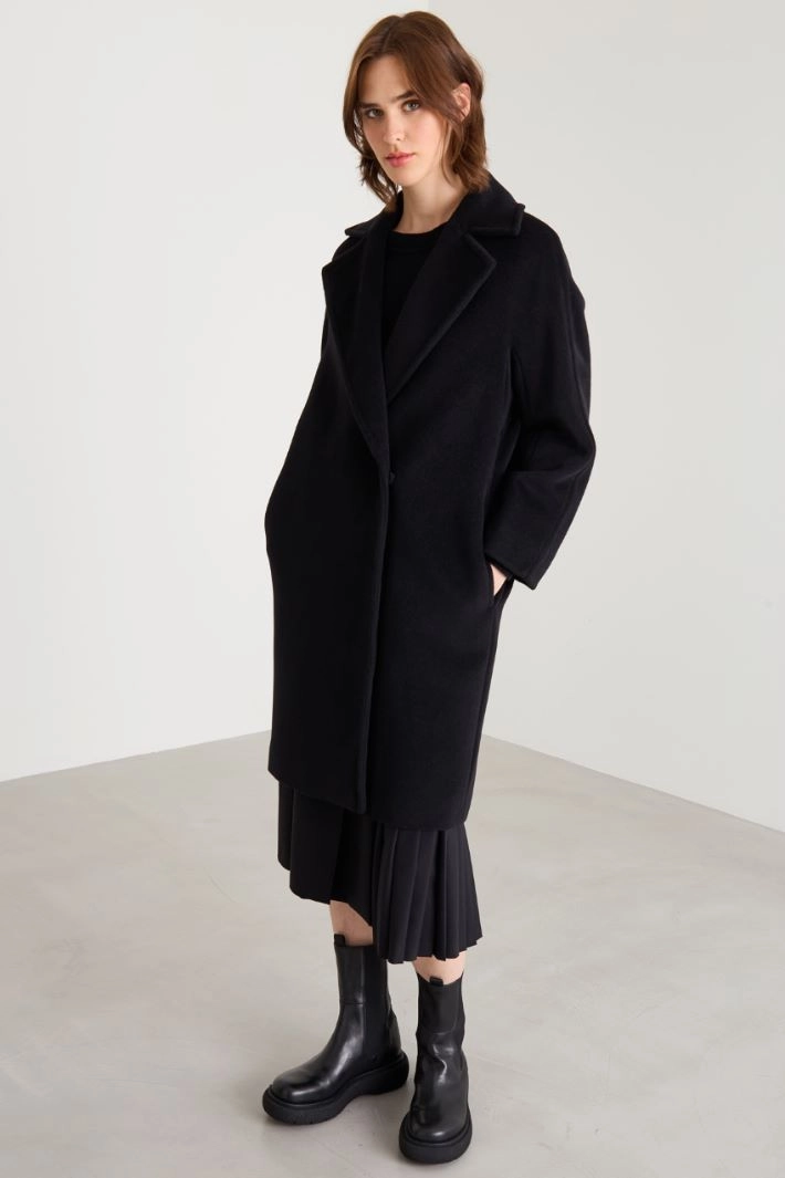 Double-breasted coat with maxi lapels - BLACK