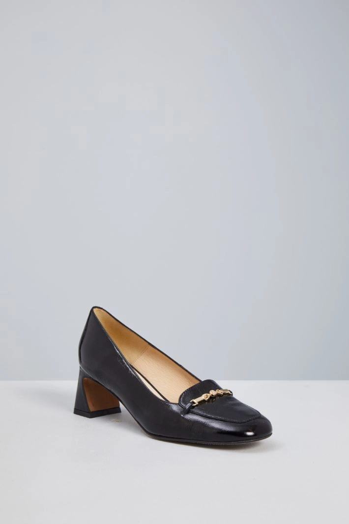 Patent pumps with clamp - BLACK