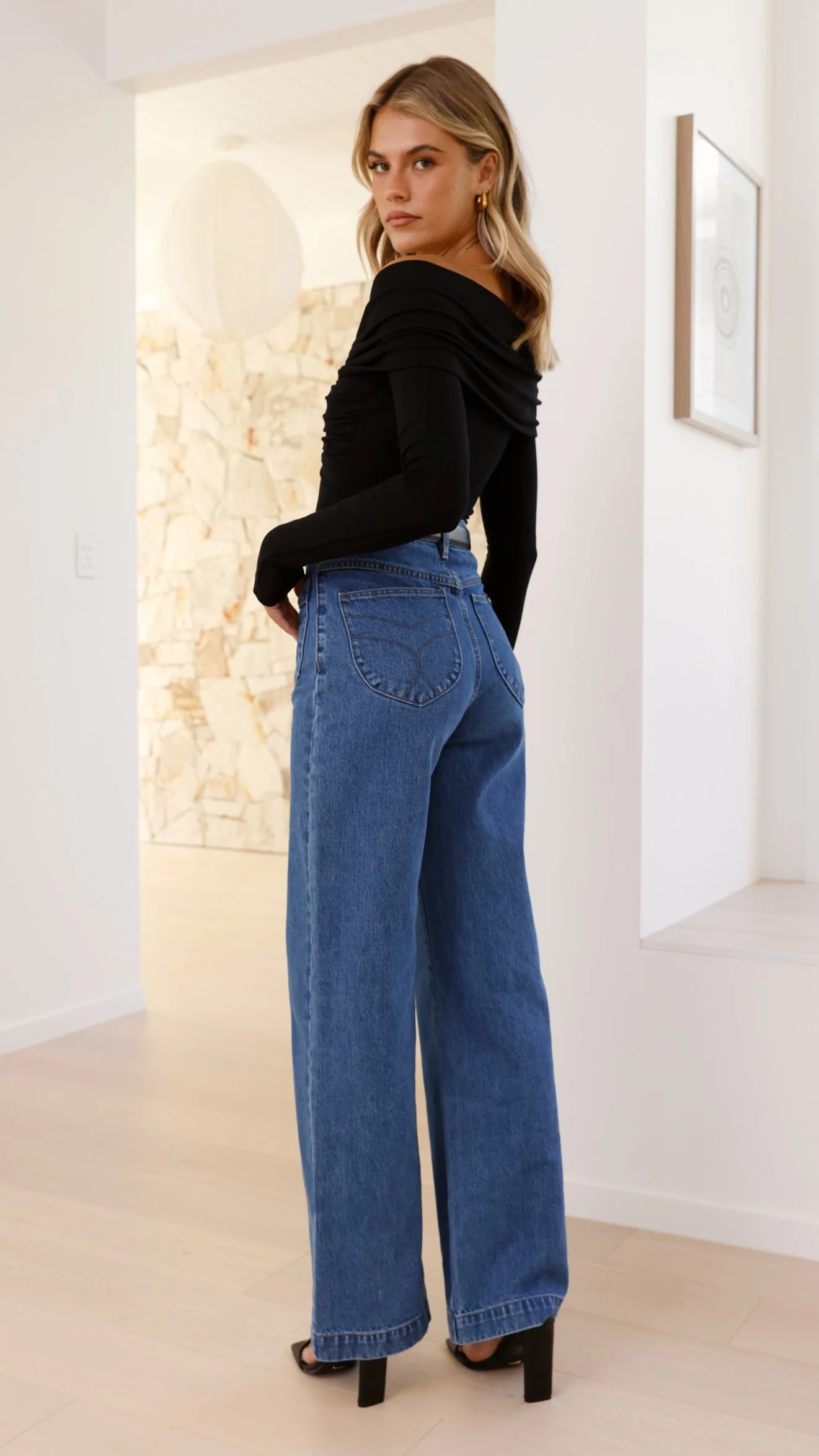 Sandrine Bodysuit - Black