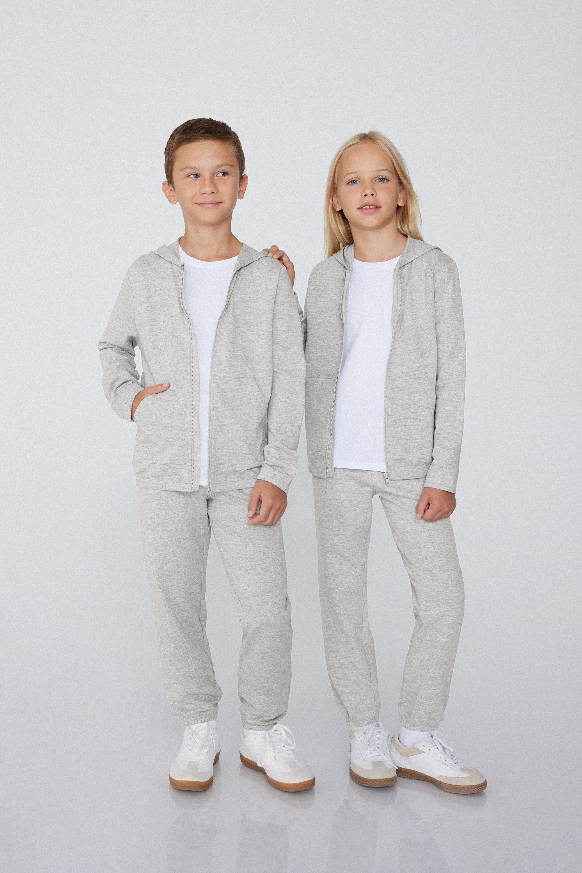 Children’s Unisex Cotton Hooded Sweatshirt with Zip