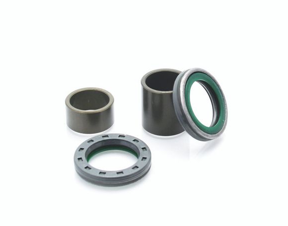 SKF wheel spacers + front wheel spinnakerRef: SKF00007A / 1042175
