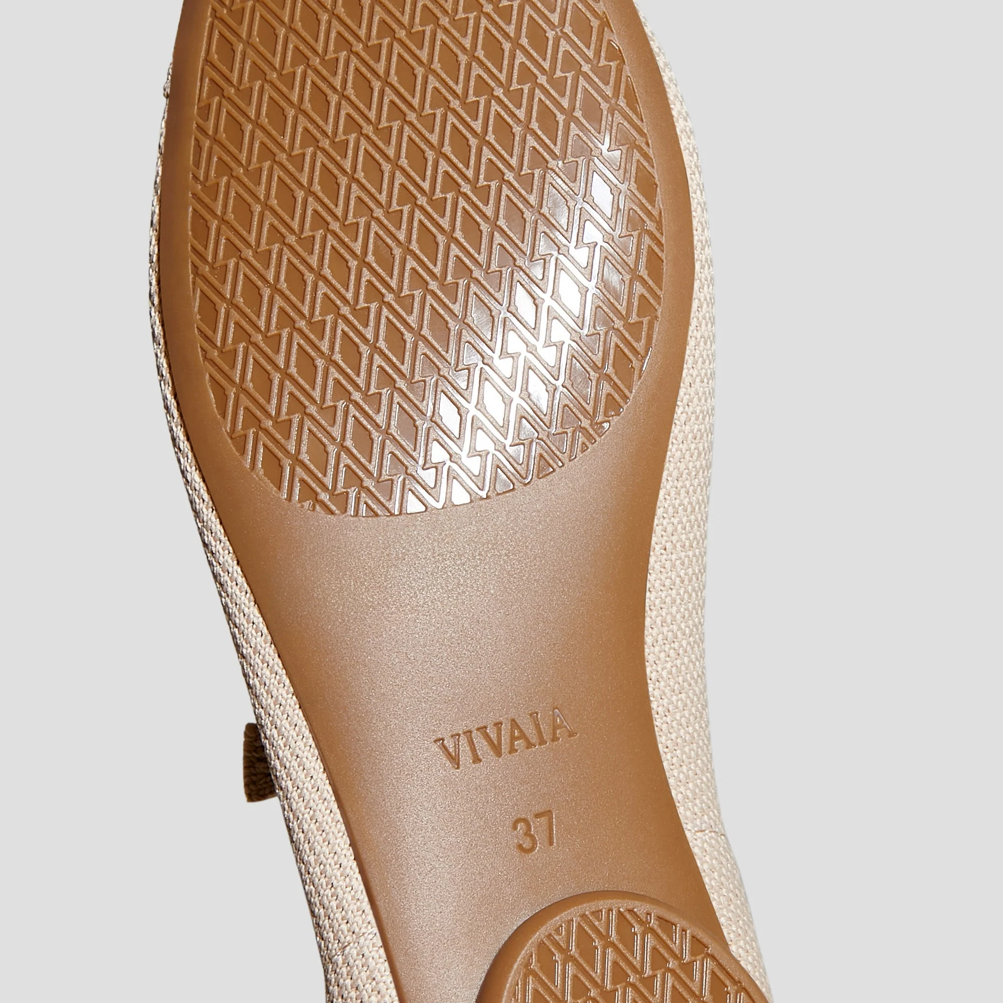 Almond-Toe Mary Janes AdaptAll™ (Tamia Mary Jane)