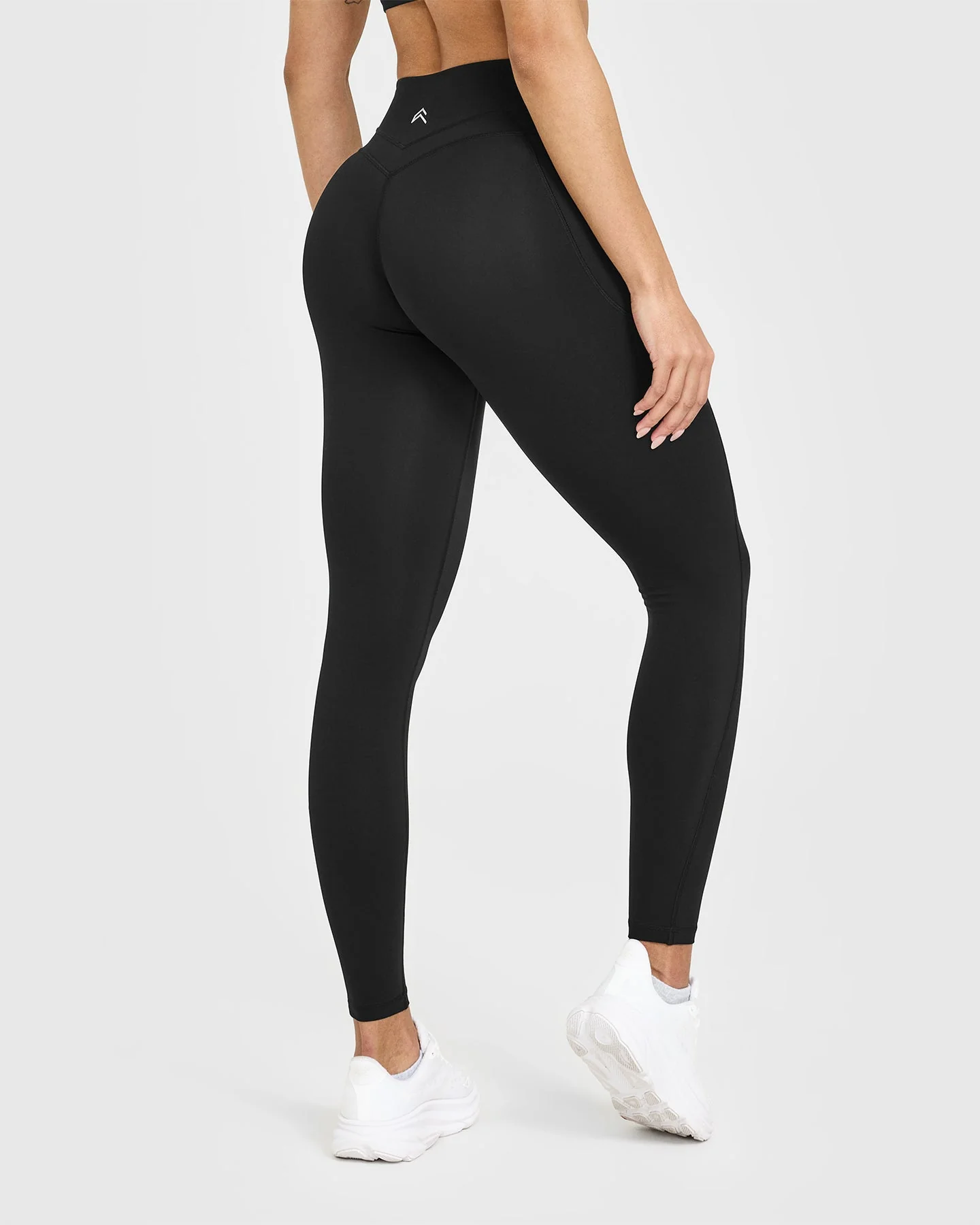 UnifiedMove™ High Waisted Pocket Leggings White Logo | Black