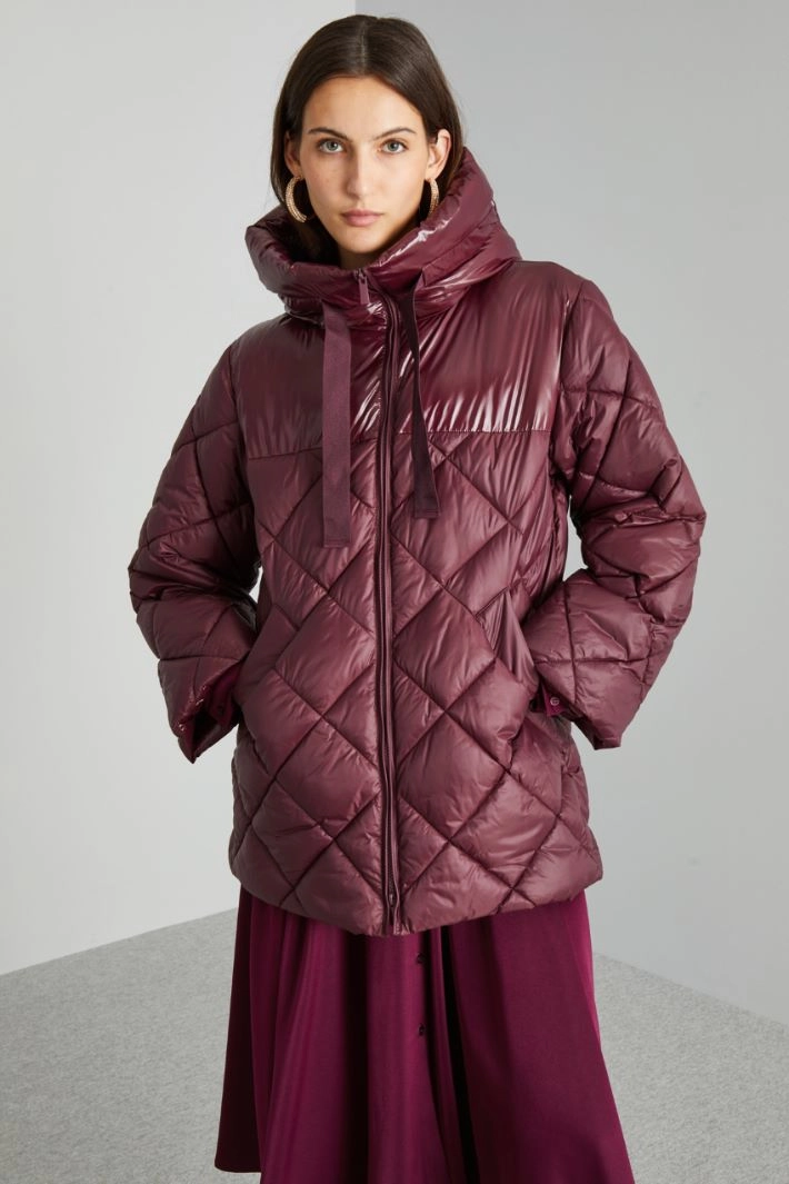 Padded coat with shiny insert - BORDEAUX